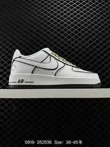8 Nike Air Force Low Air Force One AF zapatillas informales, versátiles y de caña baja. El rendimien