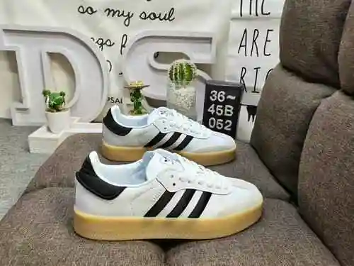 052D company level true standard half size! The mall specializes in providing high-quality Adidas Or