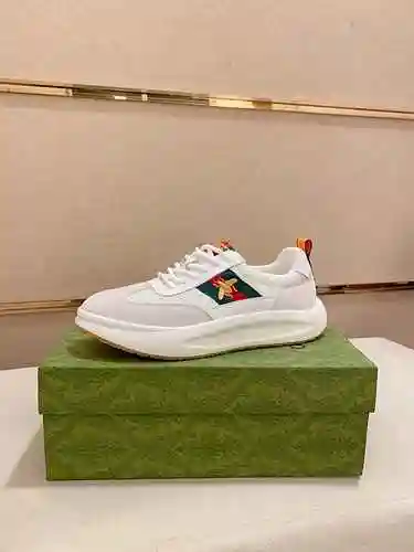 Zapato GUCCI para hombre Código: 0920B50 Talla: 38-44