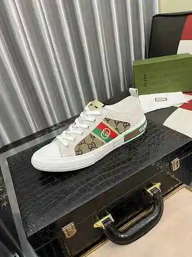 Código de zapato de hombre GUCCI: 0918B50 Talla: 38-44