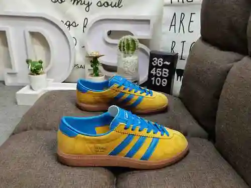 109D company level Adidas Bermuda END retro single item series retro sports board shoes are wrapped 