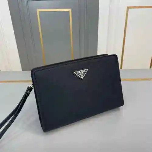 Bolso Exclusivo para Hombre PRADA Hecho de Material de Lona Importada, Bolsa de Regalo con Entrega d