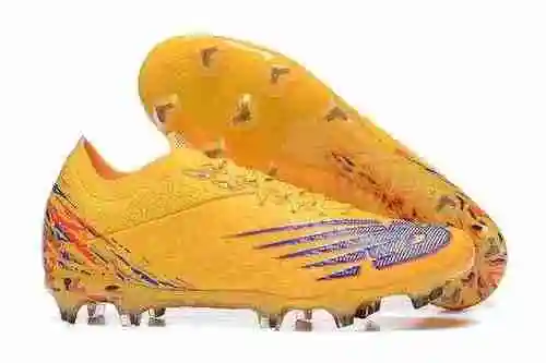 (Arrival) New Balance New Furon V6+Pro Football Shoe FG 39-45