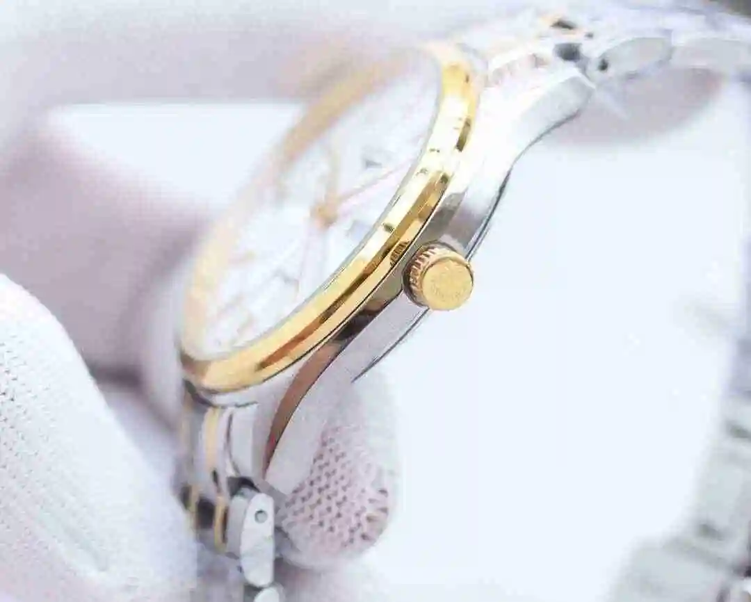KK04550 (7).webp