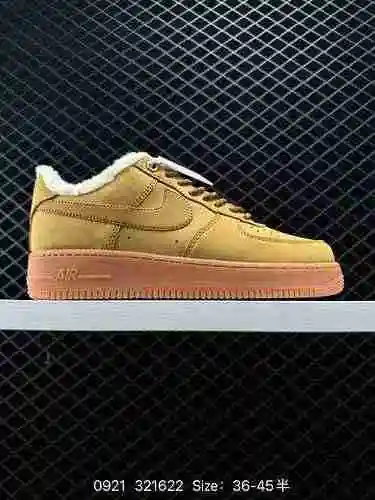 La nueva combinación de colores de gran popularidad de las zapatillas deportivas informales con amor