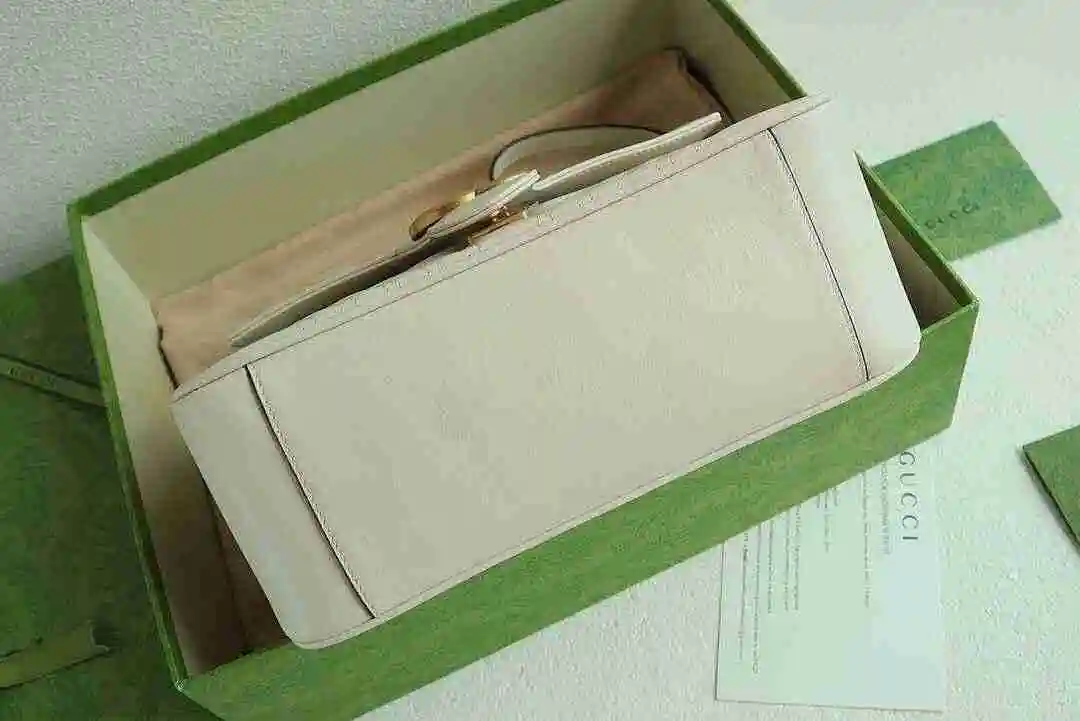 KK04650 (3).webp