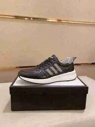 Zapato GUCCI para hombre Código: 0920B60 Talla: 38-44