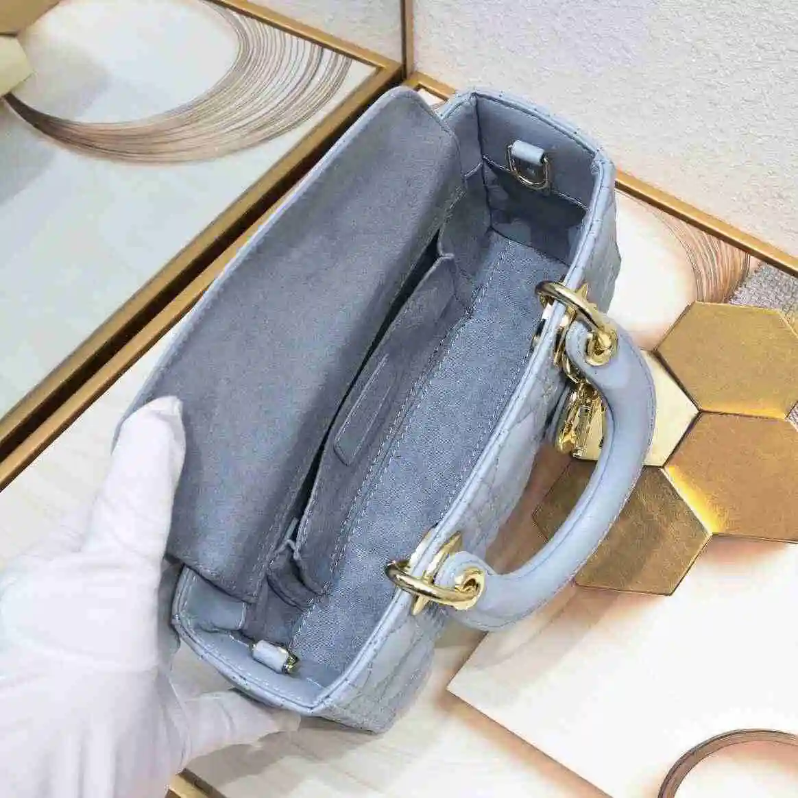 KK02550 (20).webp
