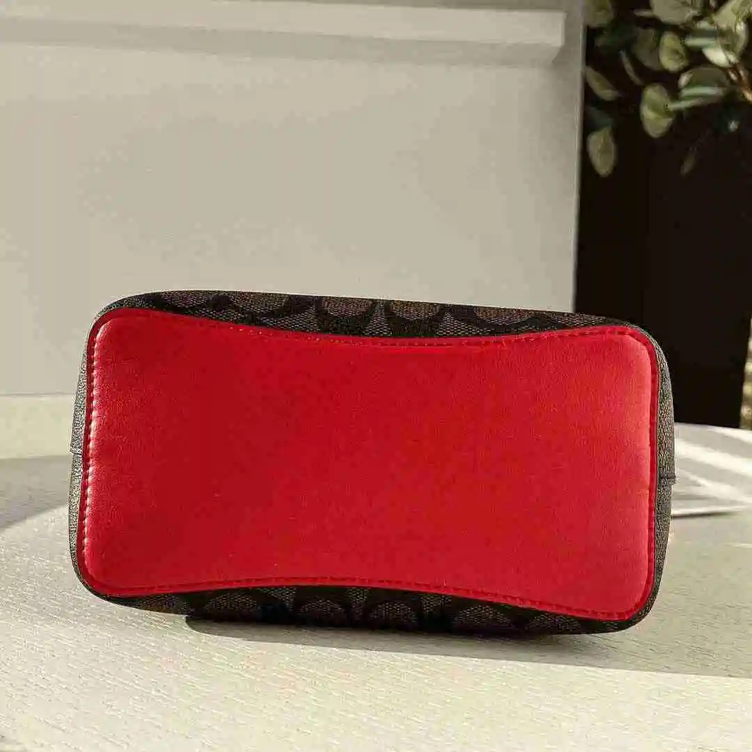 KK02250 (14).webp