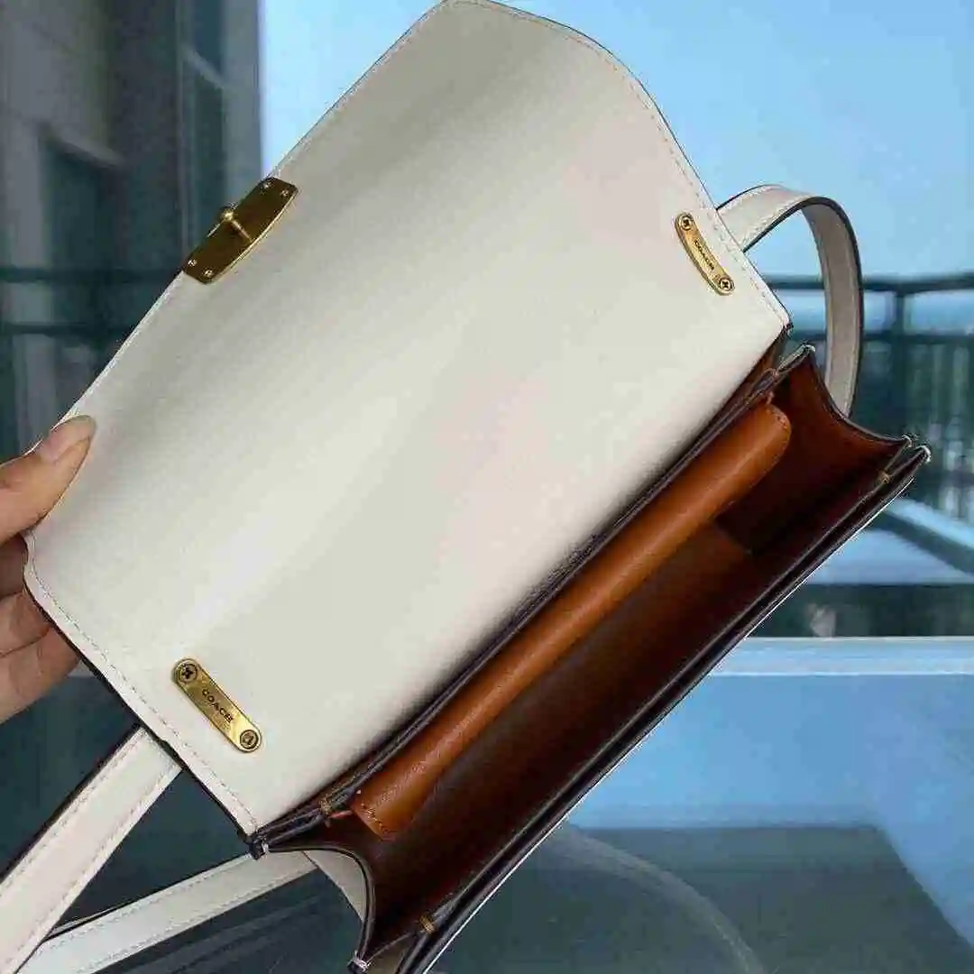 KK02250 (15).webp