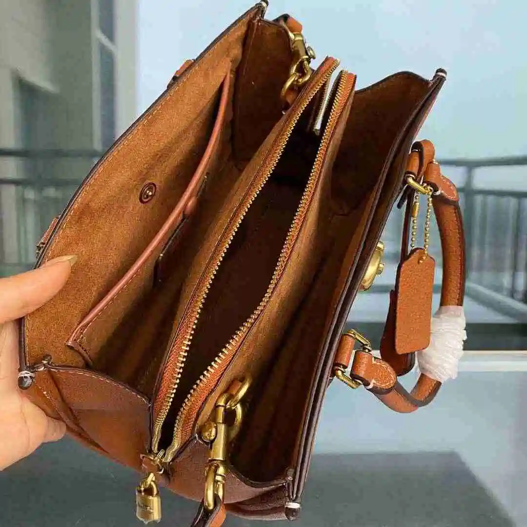 KK02350 (10).webp