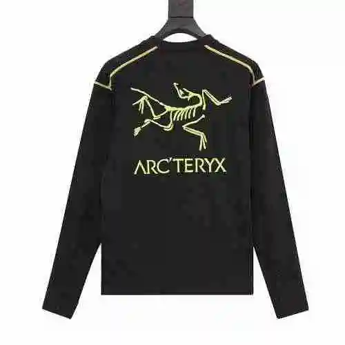 ARC&# x27; TERYX Archaeopteryx Open Thread Printed Round Neck Long Sleeve