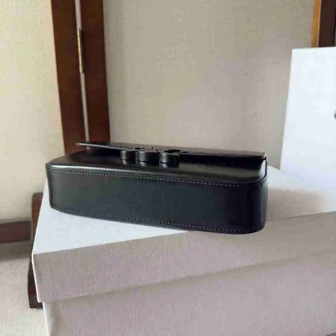KK06250 (14).webp