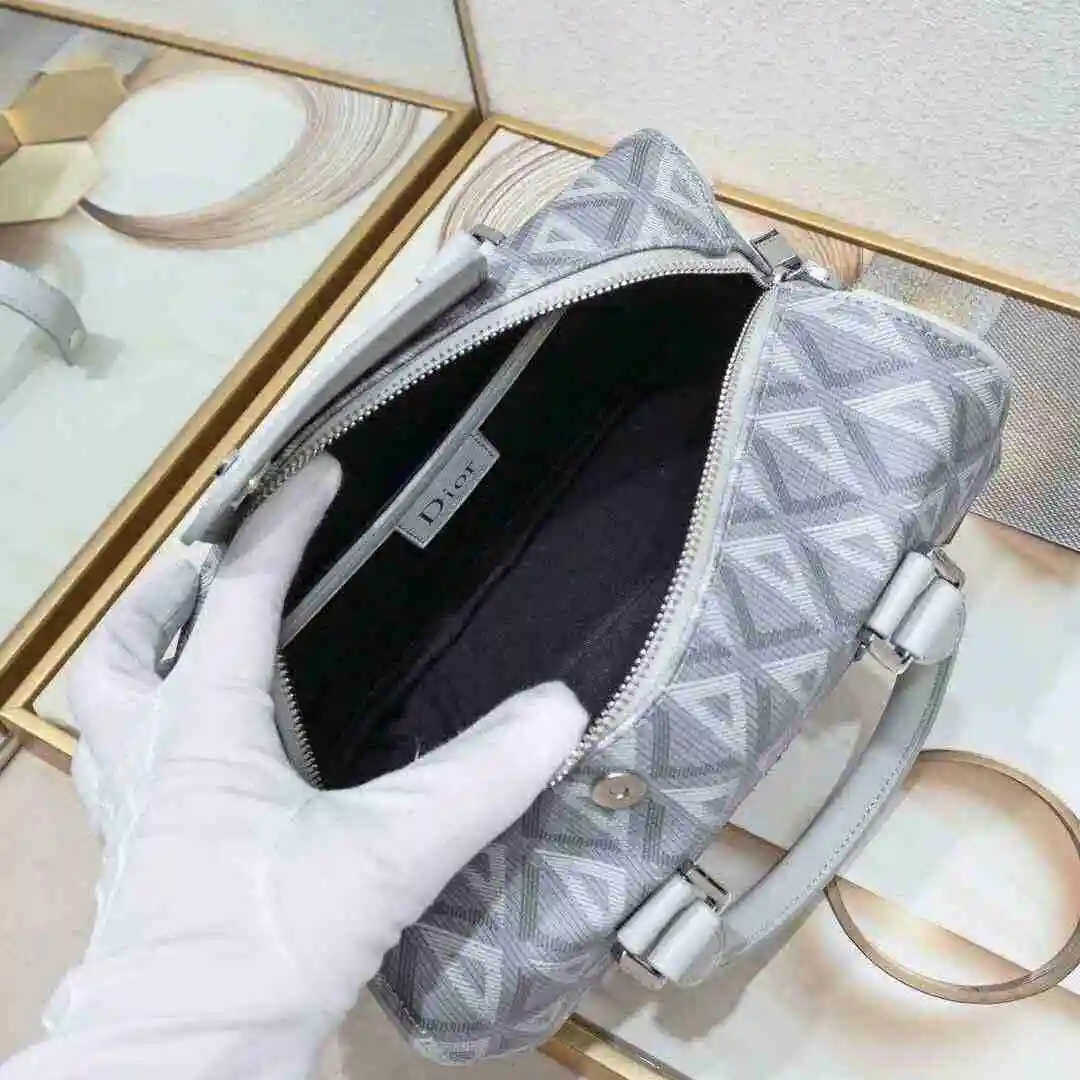 KK02650 (15).webp