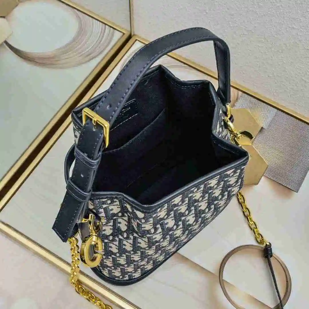 KK02450 (5).webp