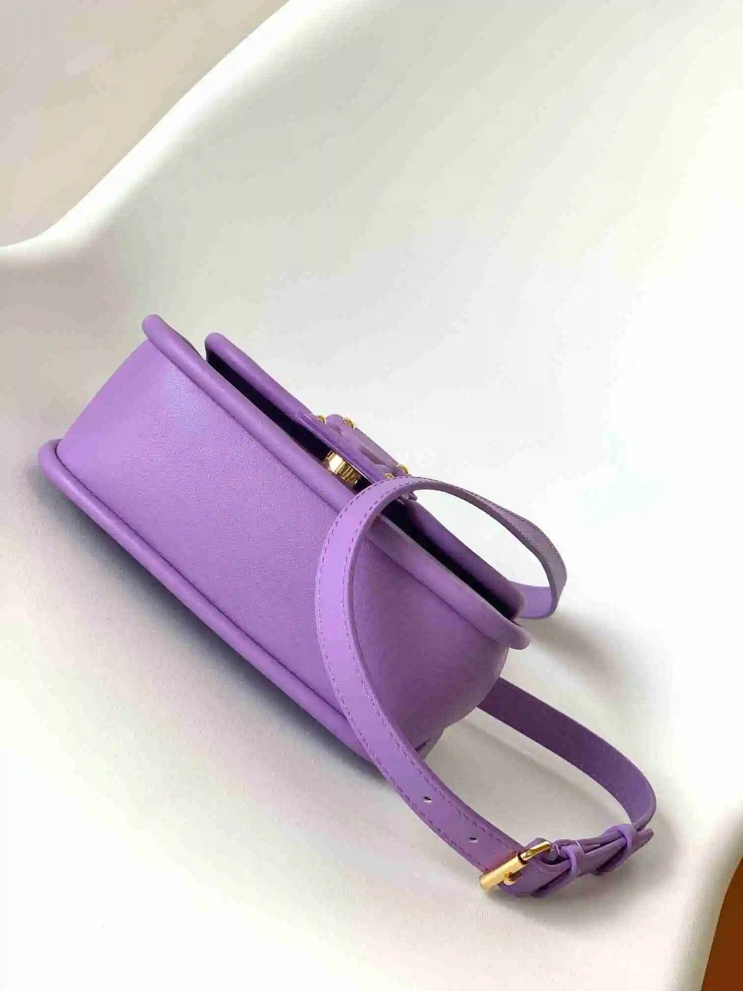 KK05850 (14).webp