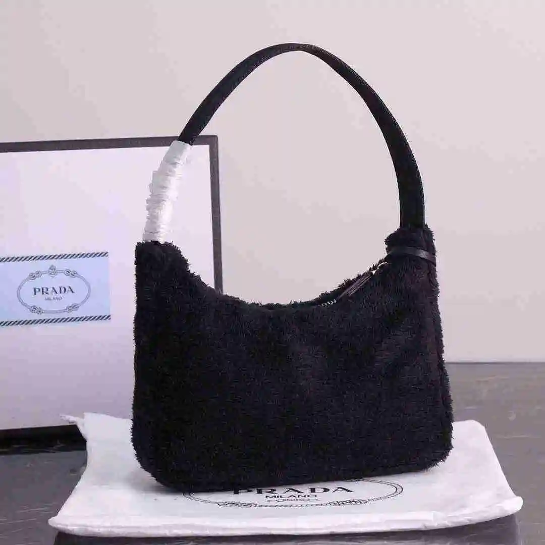 KK01950 (3).webp