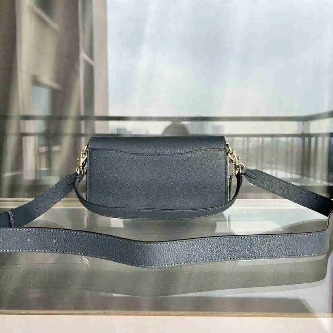 KK02450 (18).webp