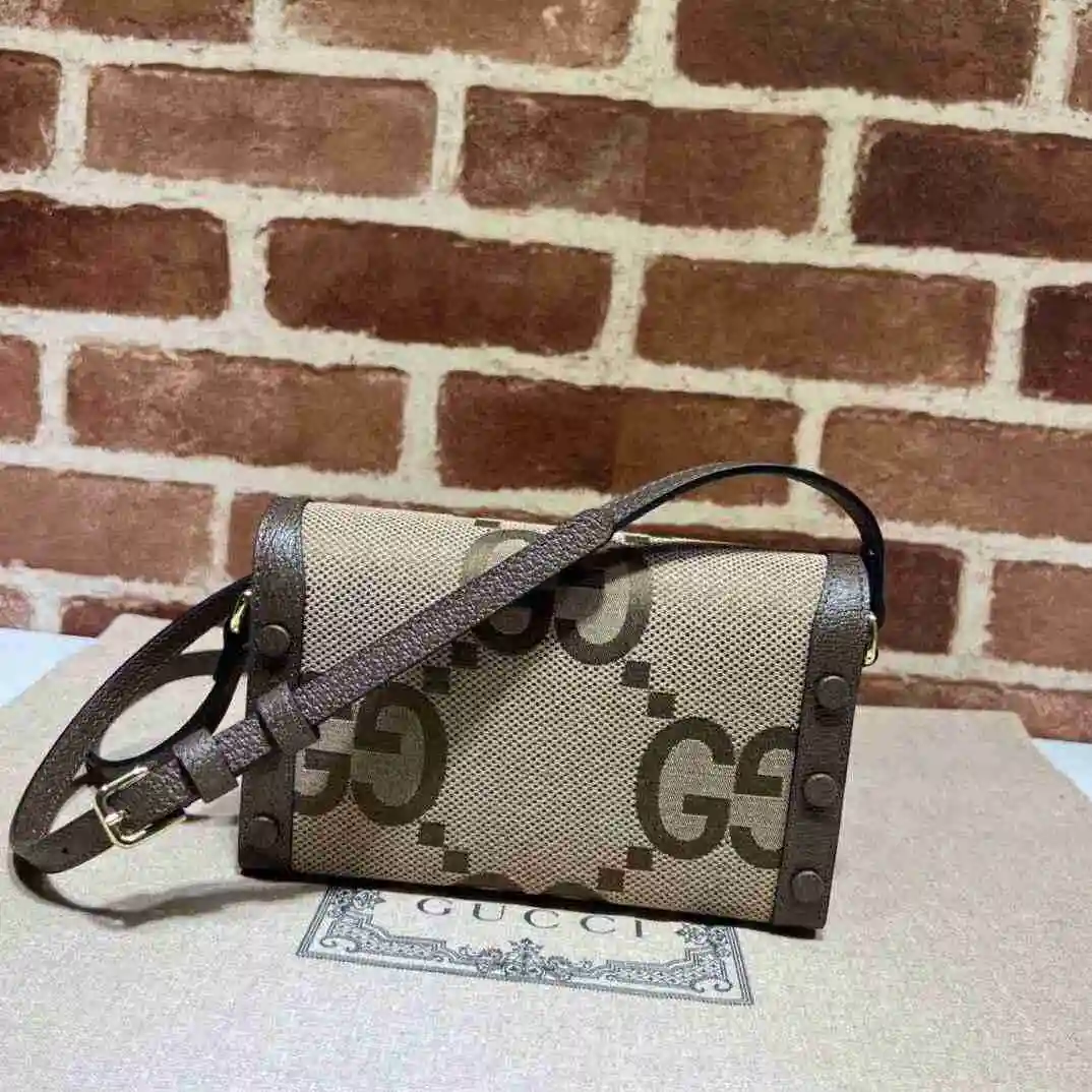 KK03850 (8).webp