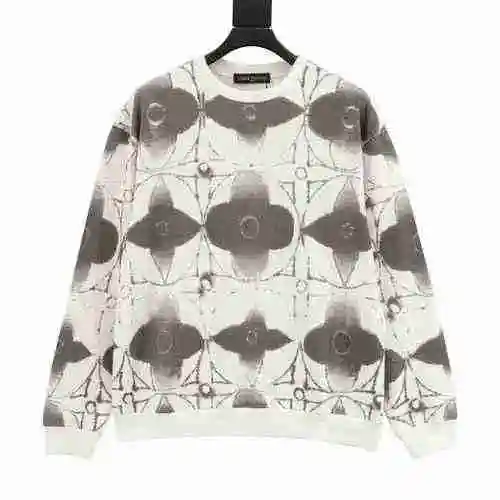 1V Four Leaf Grass Twisted Dyed Round Neck Sweater
