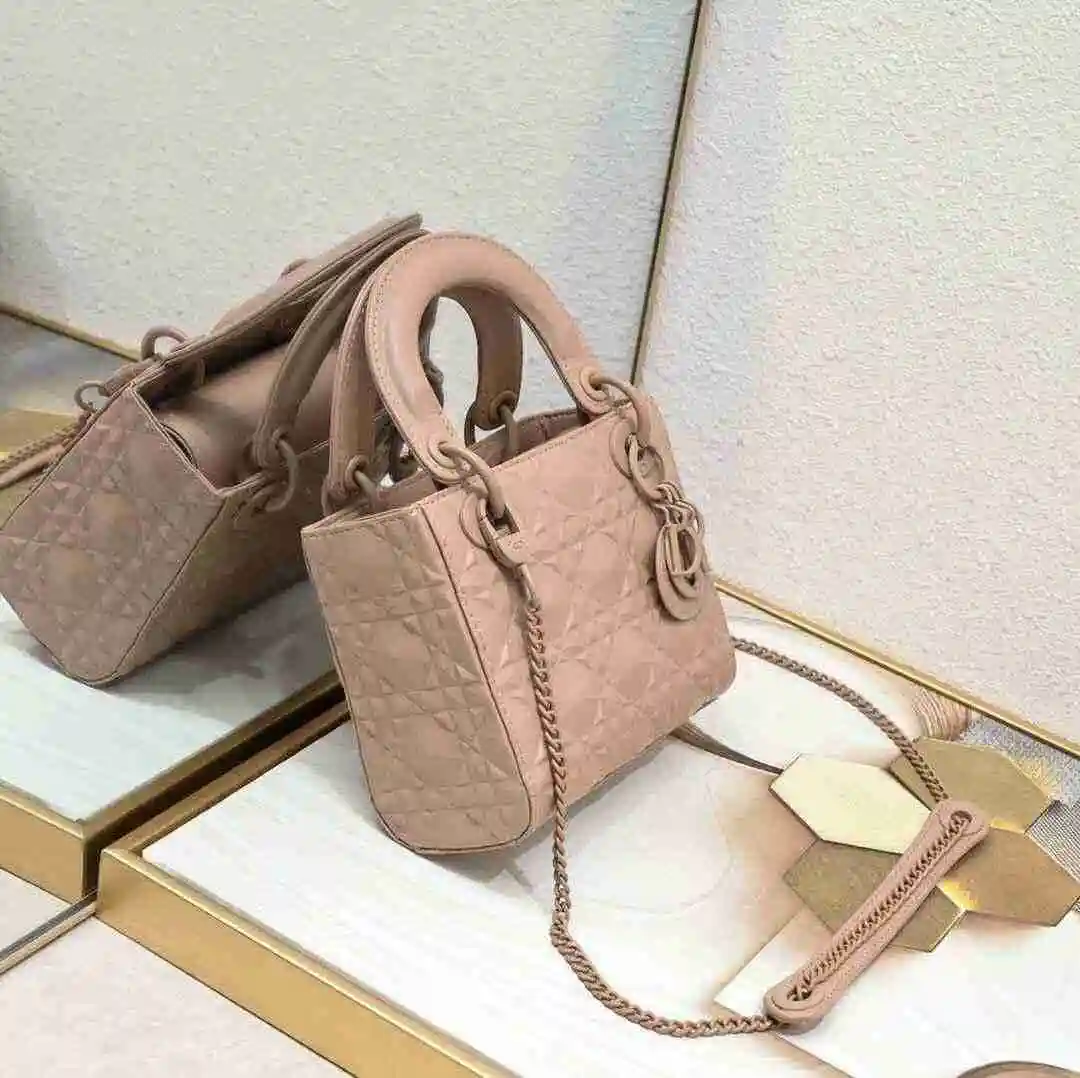 KK02450 (7).webp