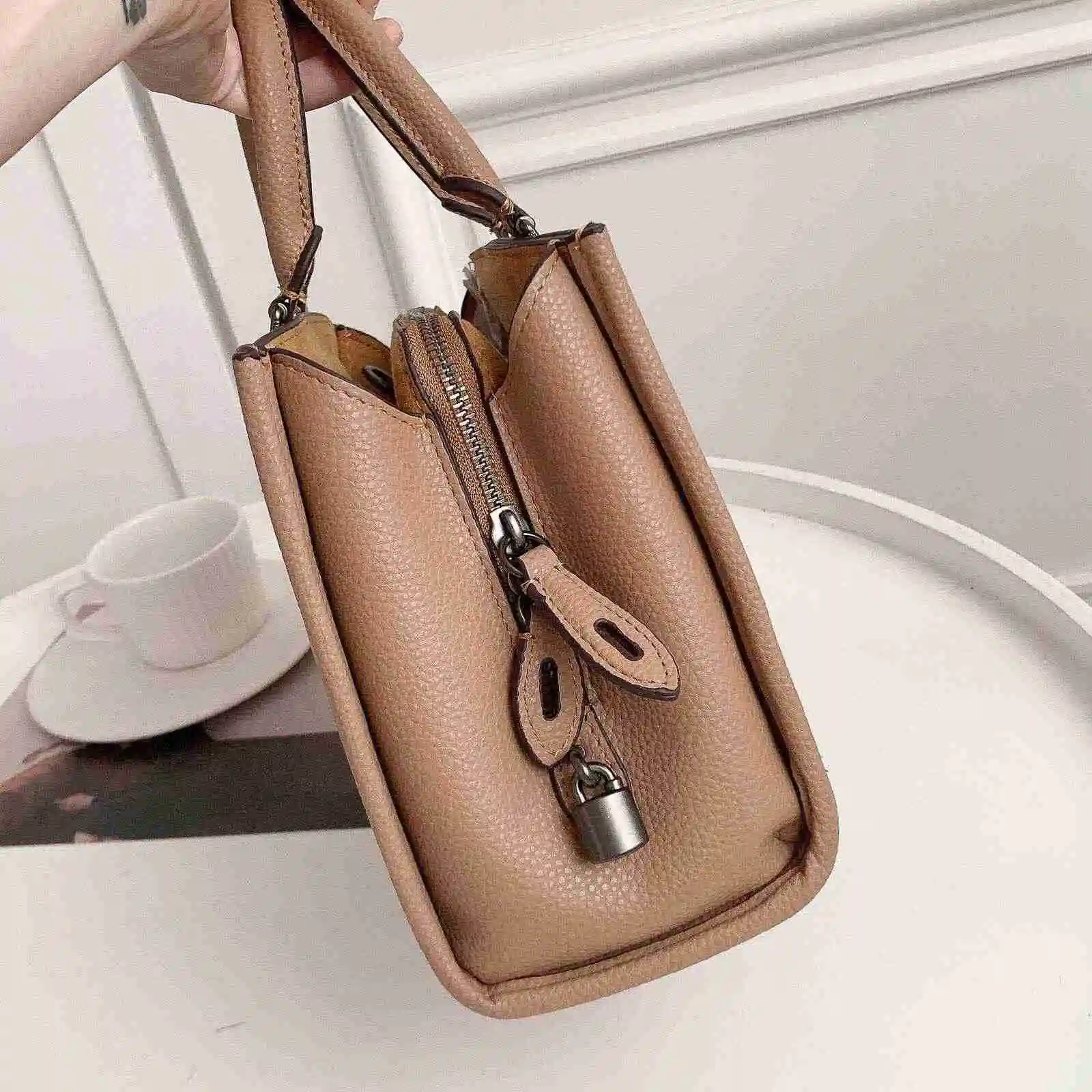 KK02250 (3).webp
