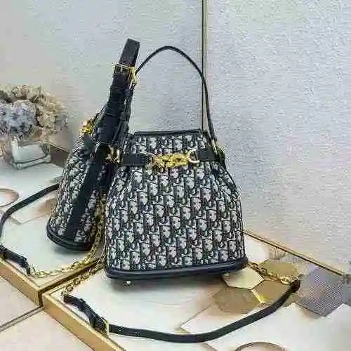 Bolso tipo cubo DIOR fabricado en material de lona importado, bolsa de regalo para entrega de alta c
