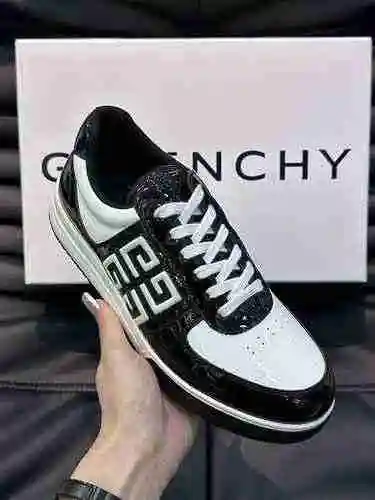 Zapato de hombre Givenchy Código: 0922B50 Talla: 39-44 (38.45 hecho a medida)