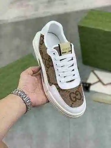 Código de zapato de hombre GUCCI: 0924B40 Talla: 38-44