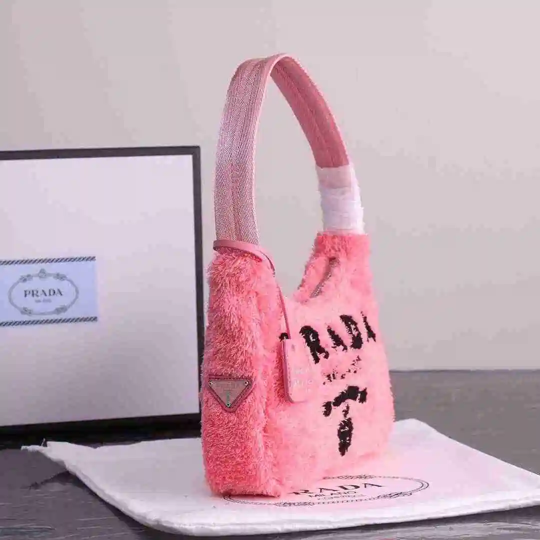KK01950 (7).webp