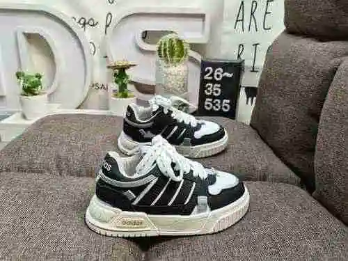 535DAdidas D-PAD Neo series trendy, comfortable, wear-resistant, casual, and anti-skid sports shoes
