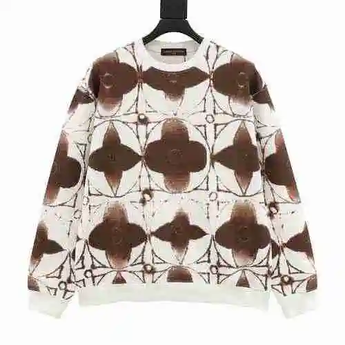 1V Four Leaf Grass Twisted Dyed Round Neck Sweater