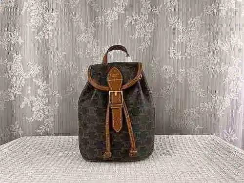 La bolsa tipo cubo para vela CEL está hecha de material de lona importado y es una bolsa de regalo d
