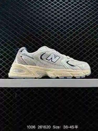 Las auténticas zapatillas retro New Balance 3 NB3 son de hecho uno de los estilos clásicos de la fam