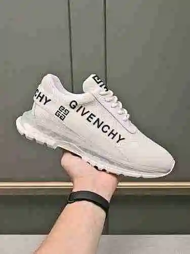 Zapato de hombre Givenchy Código: 0926C10 Talla: 38-44 (45 hechos a medida)