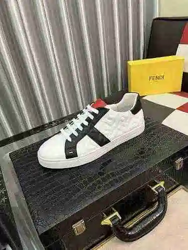 Zapato Fendi Hombre Código: 1003B40 Talla: 38-44