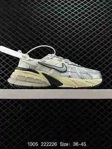 3. ZAPATOS PARA CORRER NIKE V2K RUN Zapatos deportivos transpirables de malla de moda retro El mater