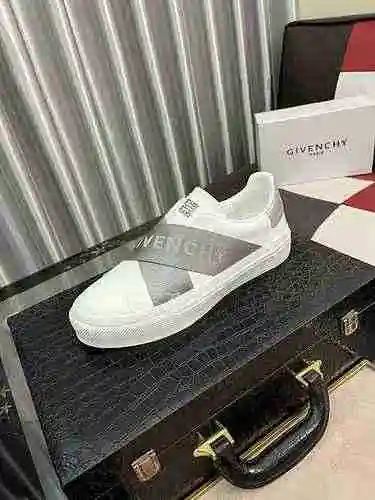 Zapato de hombre Givenchy Código: 1003B20 Talla: 38-44