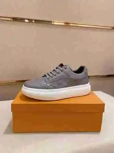 Zapato LV Hombre Código: 1007B70 Talla: 38-44 (45 personalizados sin devolución ni cambio)