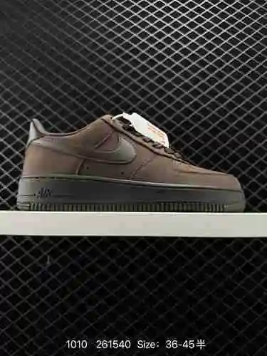 2. El último cartón original bajo Air Force '7 de nivel de empresa crea una versión pura de la Fuerz