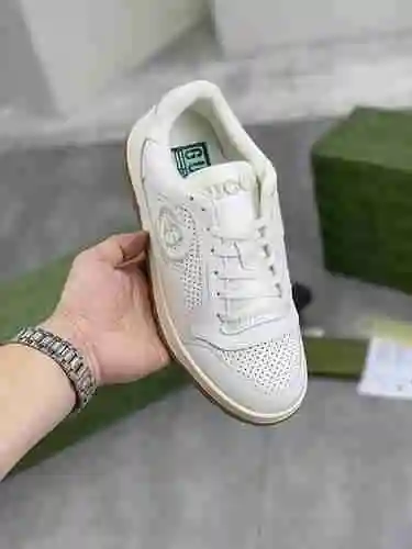 Código de pareja GUCCI: 1011C00 Talla: 35-44