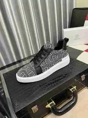 Zapato Versace Hombre Código: 1015B30 Talla: 38-44