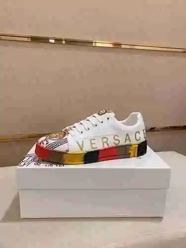 Zapato Versace Hombre Código: 1007B30 Talla: 38-44 (45 personalizados sin devolución ni cambio)
