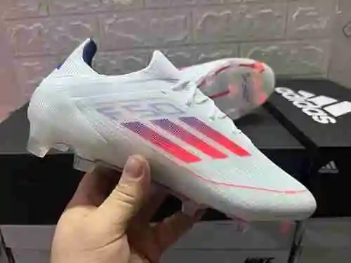 Arrival) Adidas F50+Ultra Light Football Shoe FG Nail Adidas F50 FG 39-45