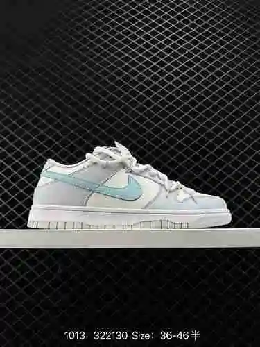 NIKE DUNK SB LOW Colorway personalizado Dunk SB, como su nombre indica, tiene un linaje clásico de D