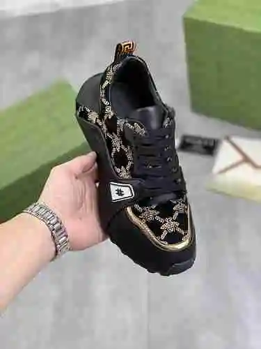 Código de zapato de hombre GUCCI: 1011C10 Talla: 38-44