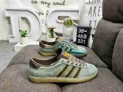 321DAdidas MALMO clover trend casual, lightweight, wear-resistant, anti slip, low top board shoes wi