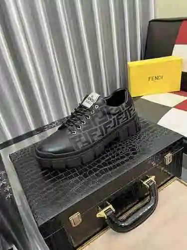 Zapato Fendi Hombre Código: 1015B30 Talla: 38-44