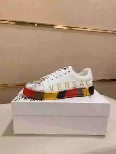 Zapato Versace Hombre Código: 1007B30 Talla: 38-44 (45 personalizados sin devolución ni cambio)