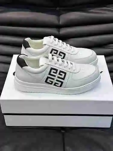 Zapato de hombre Givenchy Código: 1013B50 Talla: 38-44 (45 hechos a medida)